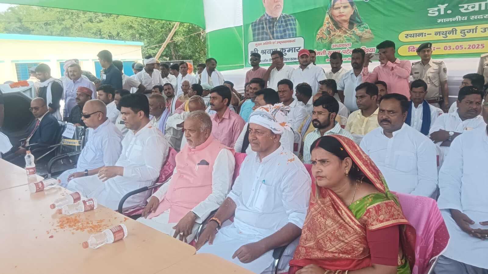 Motihari : बच्चें अपनी प्रतिभा के बदौलत हो रहे अव्वल : मंत्री