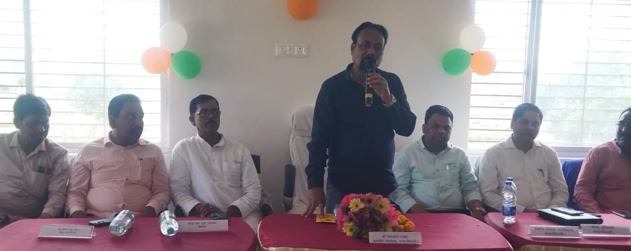 Bokaro News : पंचायत सचिवालय में होगा जनसमस्याओं का समाधान : उमाकांत रजक