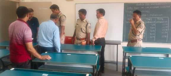 जिले के तीन परीक्षा केद्रों पर आज होगी नीट परीक्षा