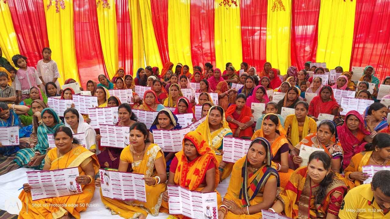 hajipuri news. जीविका से जुड़कर आर्थिक बदहाली को दूर कर रहीं महिलाएं