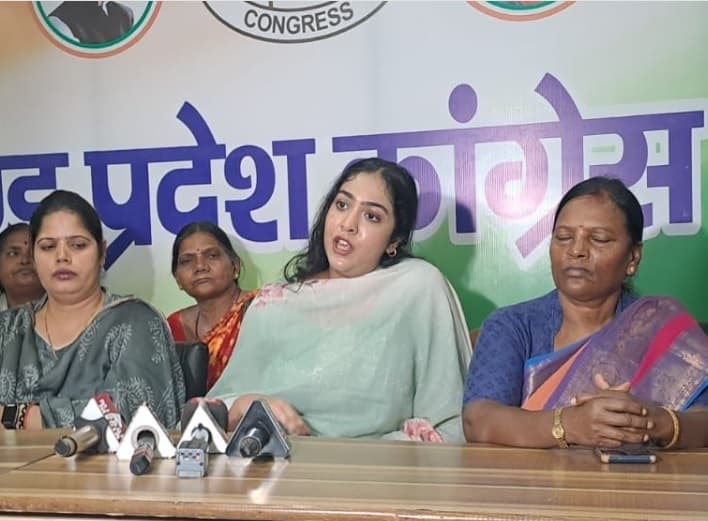 Political News : कांग्रेस की रैली एक सभा नहीं, लोकतंत्र बचाने का आह्वान है : यशस्विनी