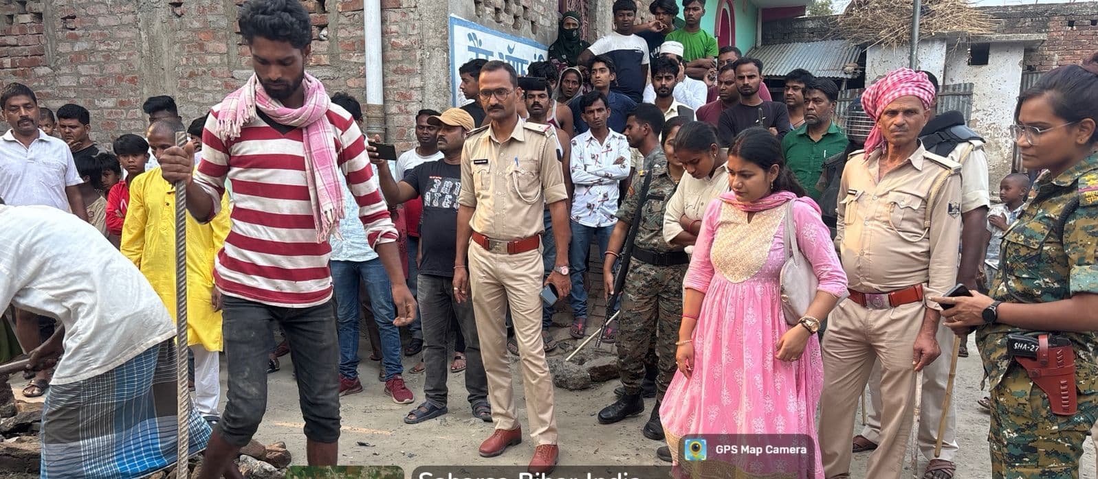 सड़क व नाले की जमीन को अतिक्रमण से कराया मुक्त