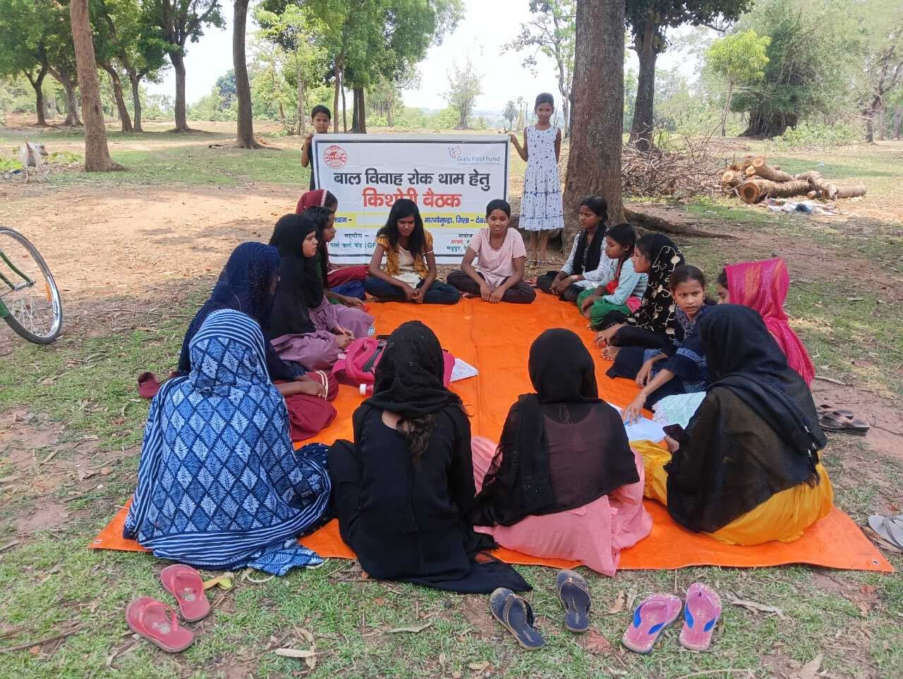 बाल विवाह के दुष्परिणामों के प्रति किया जागरूक