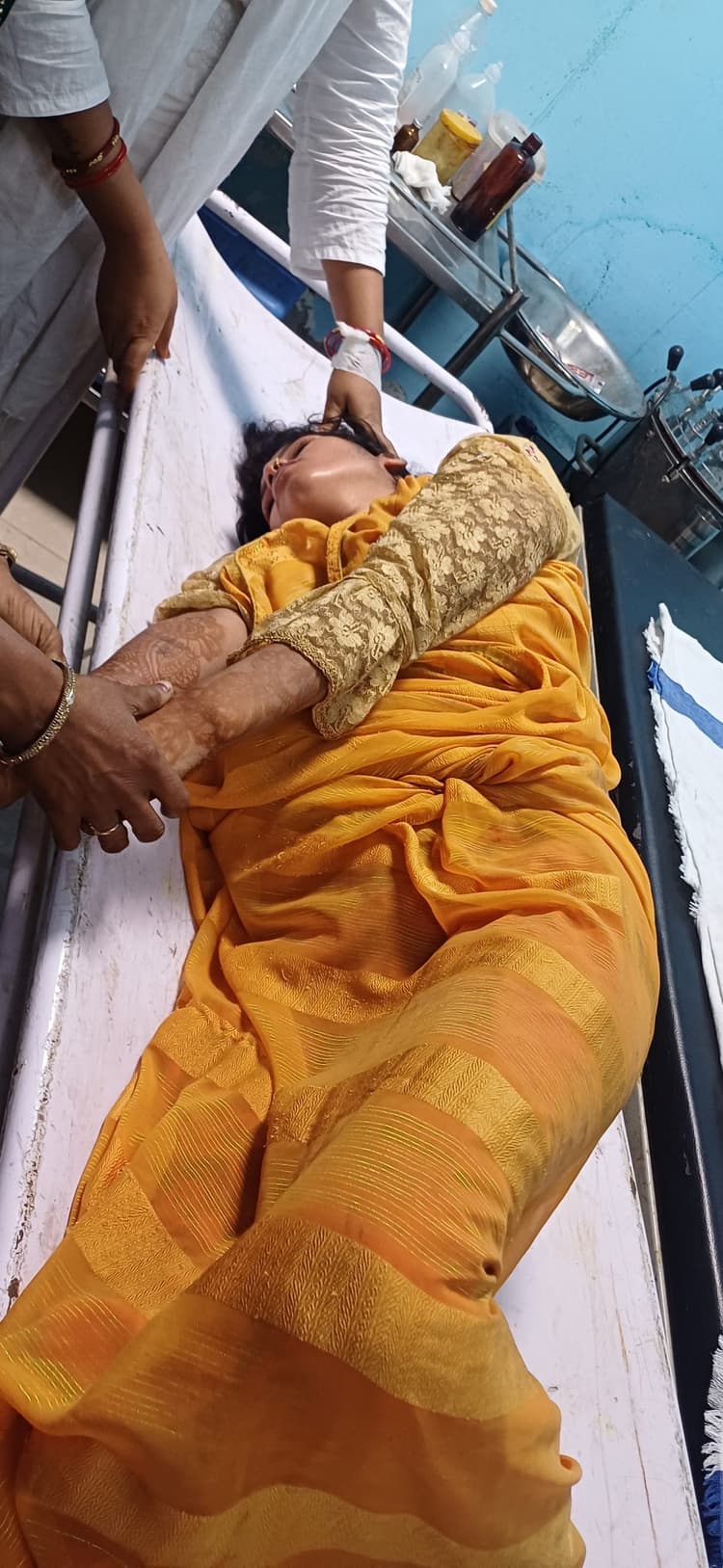 ससुराल वालों ने विवाहिता को जबरन पिलाया जहर, हालत गंभीर