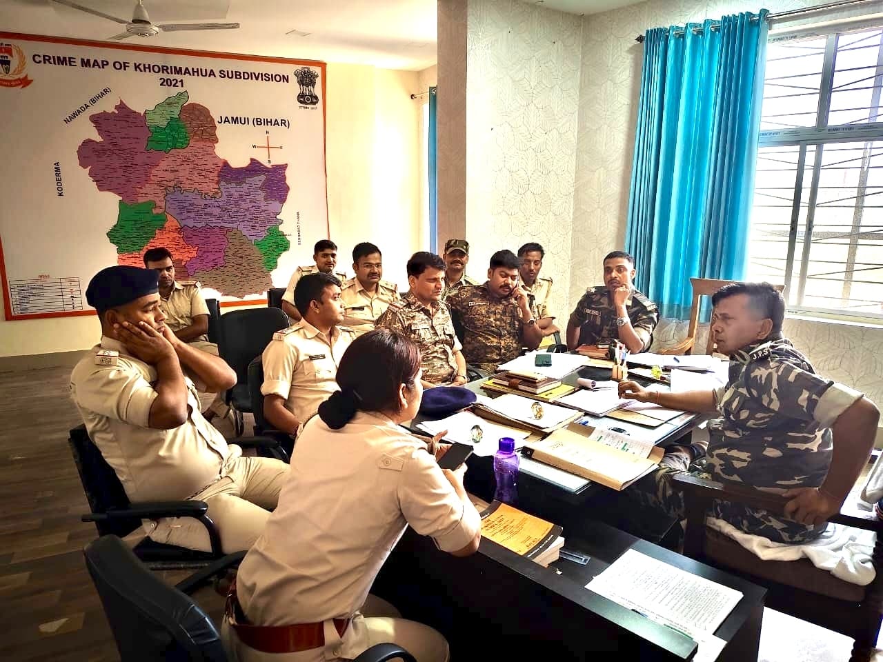 Giridih News: क्राइम मीटिंग में एसडीपीओ बोले- जनता के साथ मित्रवत संबंध बनायें