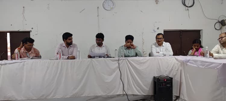 विशेष शिविर को लेकर लोगों को करें जागरूक