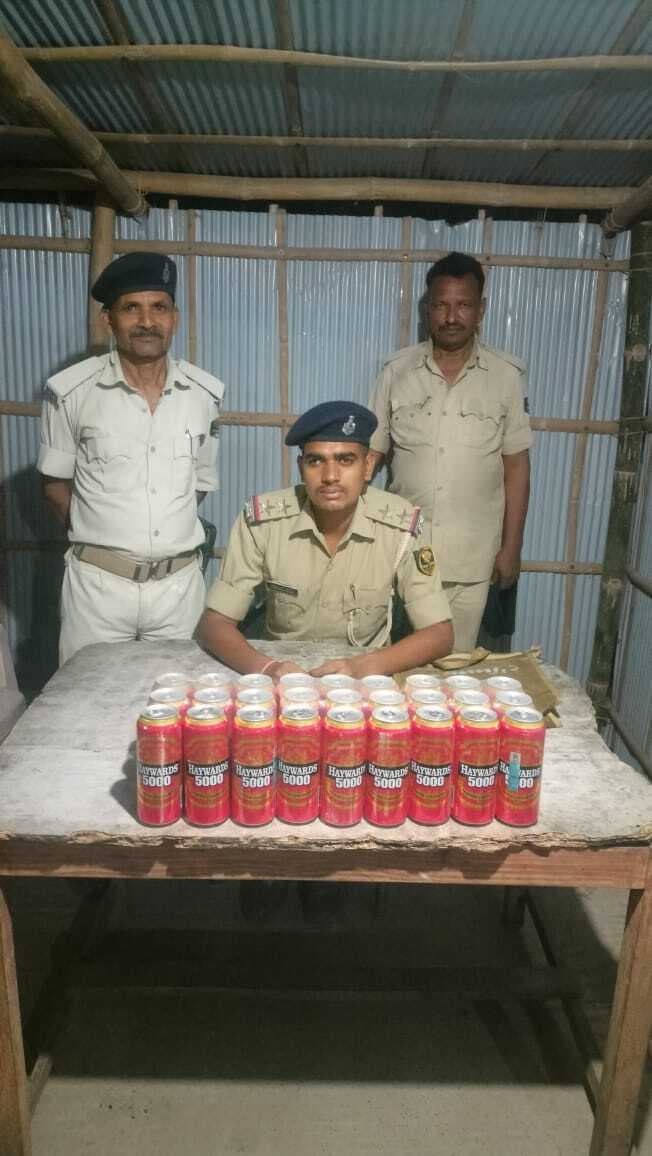 मनिया पुल के नीचे लावारिस हालत में 27 बोतल शराब जब्त