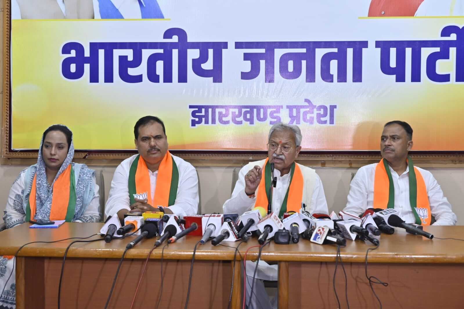 Political News : पहलगाम नरसंहार पर कांग्रेस का दोहरा चरित्र उजागर : भाजपा