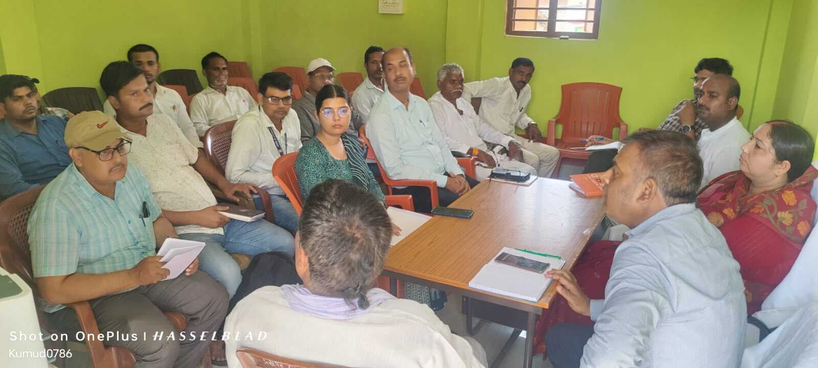 जलापूर्ति की व्यवस्था सुदृढ़ करने का निर्देश