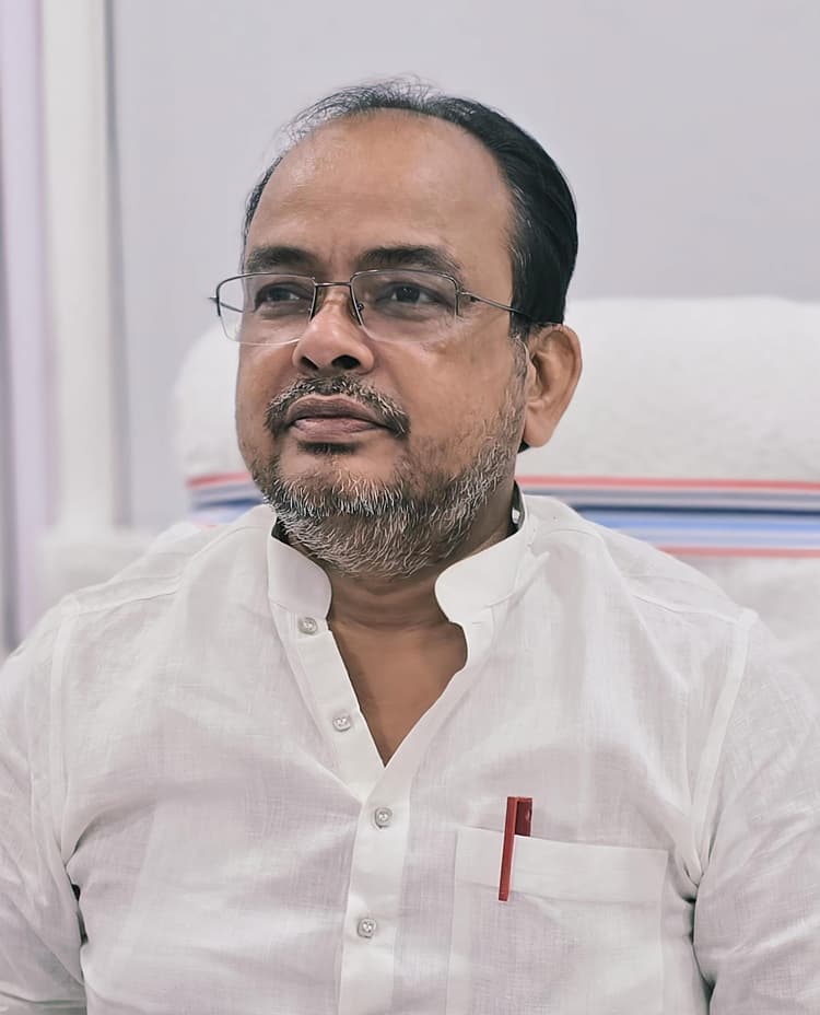 हर अस्पताल हेंगे सुरक्षित, सेफ्टी से नहीं होगा कोई समझौता : स्वास्थ्य मंत्री