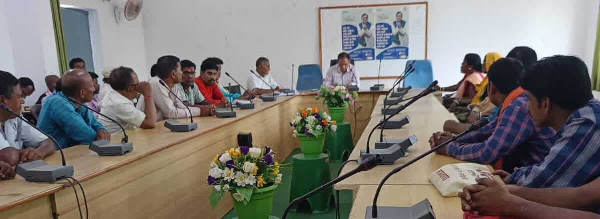 छह माह से राशन नहीं लेनेवाले कार्डधारियों की सूची दें : एमओ