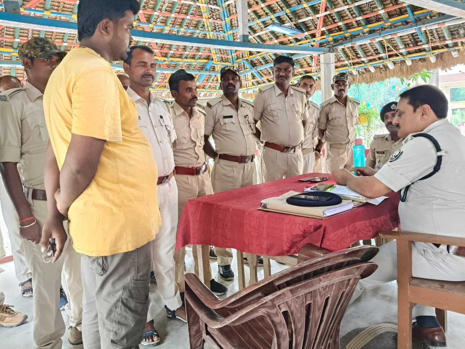 सड़क पर मक्का सुखाने पर होगी कार्रवाई