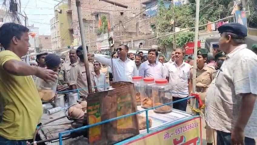 Samastipur News:शहर में कई जगहों से हटाया गया अतिक्रमण, लोगों में खुशी