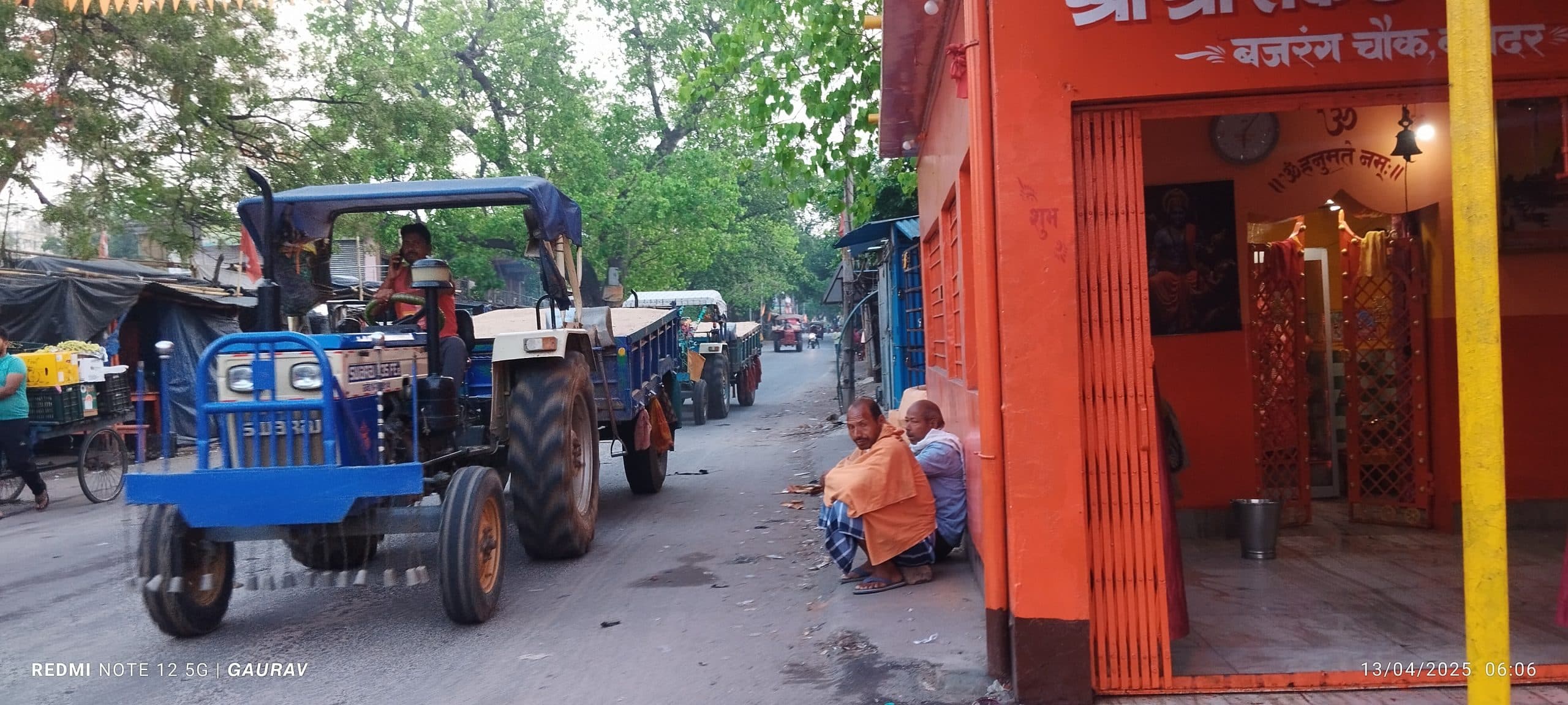 Giridih News :बगोदर क्षेत्र होकर विष्णुगढ़ में हो रही बालू डंपिंग