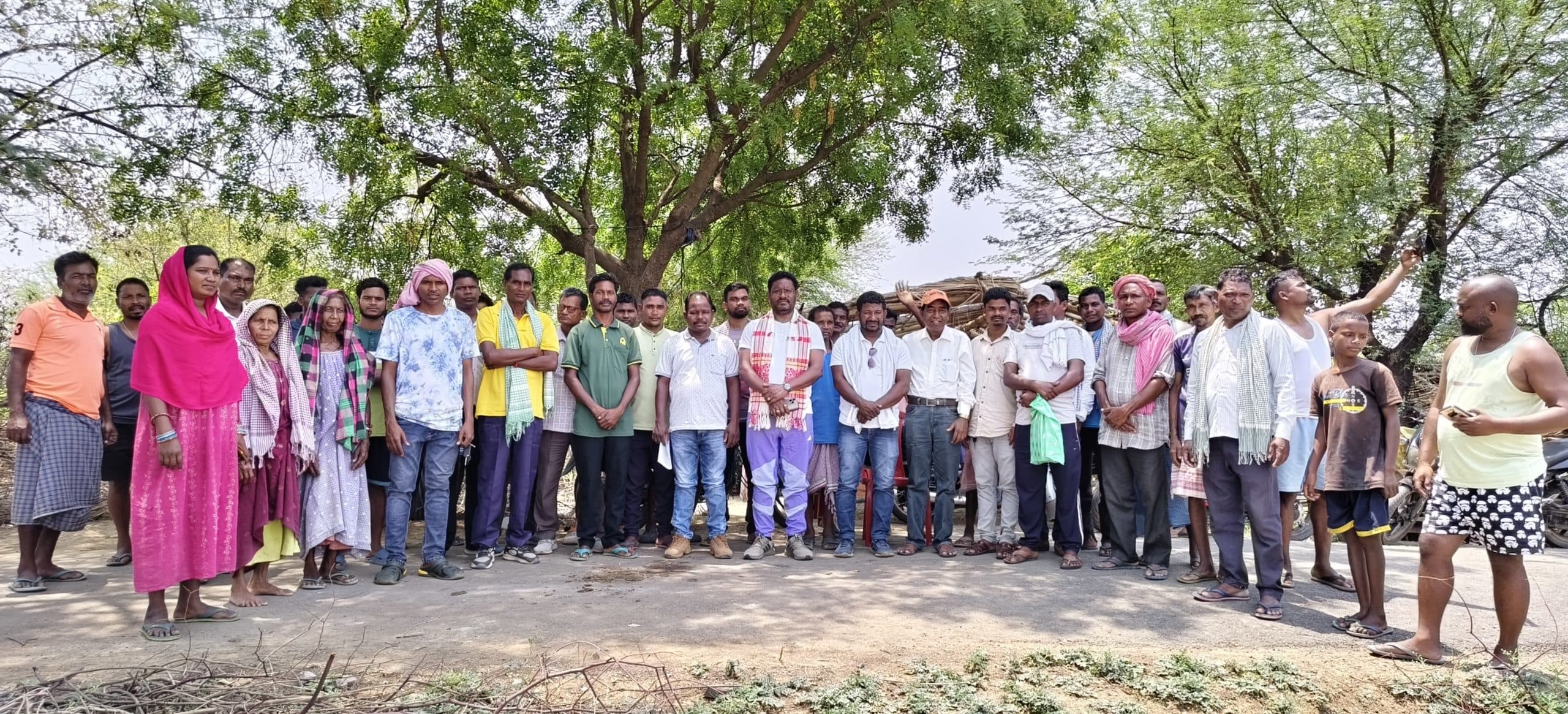 Seraikela News : विकास योजनाओं पर नजर रखें ग्रामीण : दशरथ गागारई