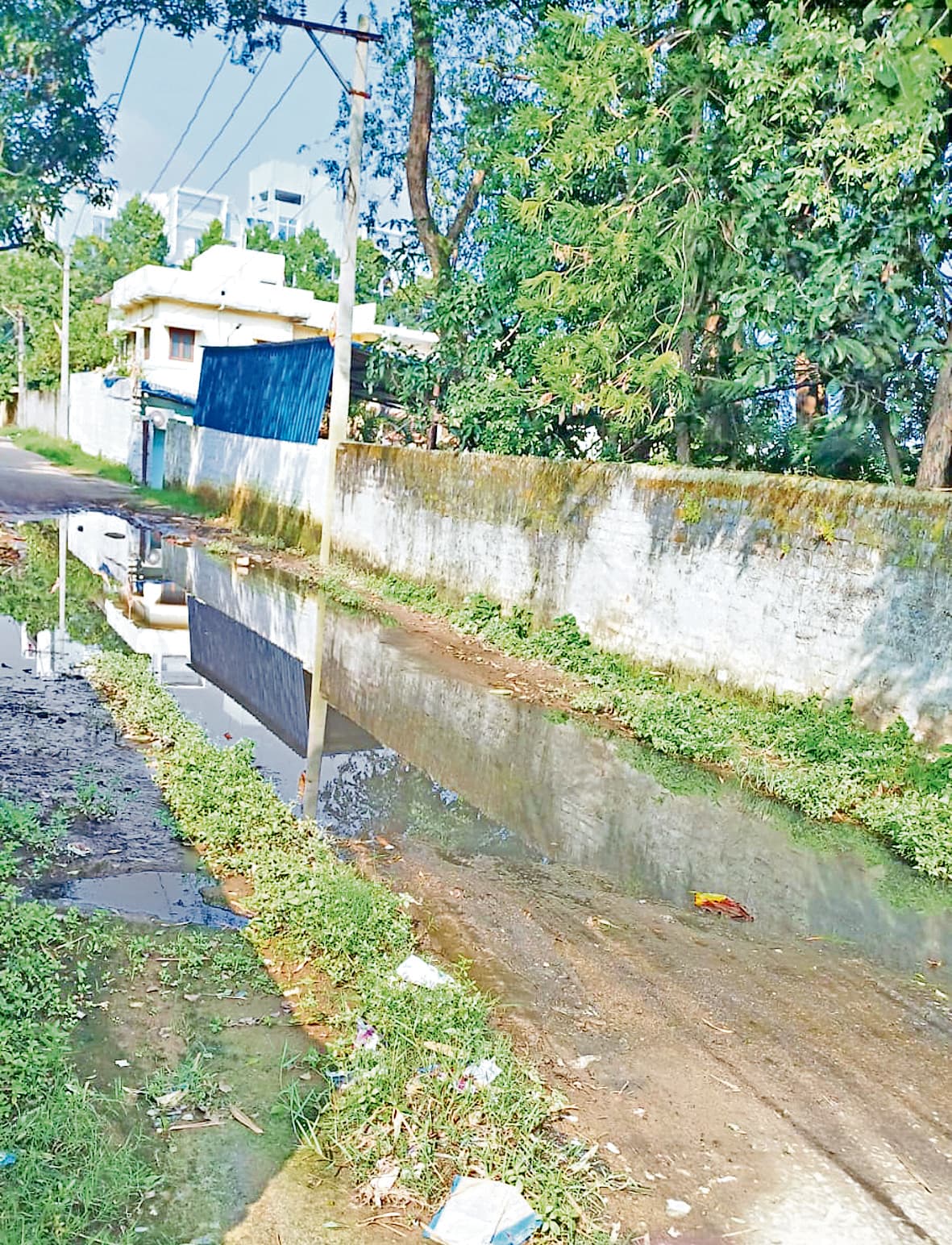 Ranchi News : आठ माह पहले निकला टेंडर, अब तक नहीं बनी सड़क