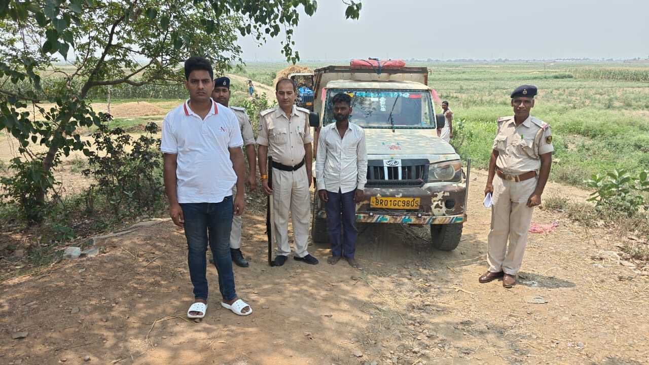 पिकअप सहित चालक का अपहरण, 12 घंटे में बरामद