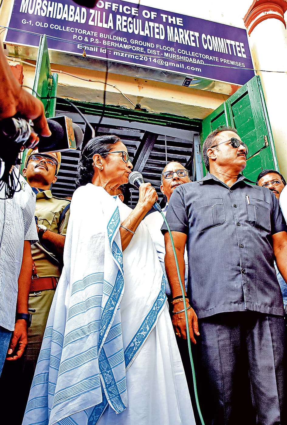 दंगे भड़काने वाले बंगाल के दुश्मन : सीएम