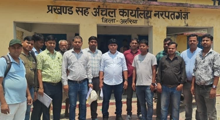 आज से अनिश्चितकालीन हड़ताल पर रहेंगे राजस्व कर्मचारी