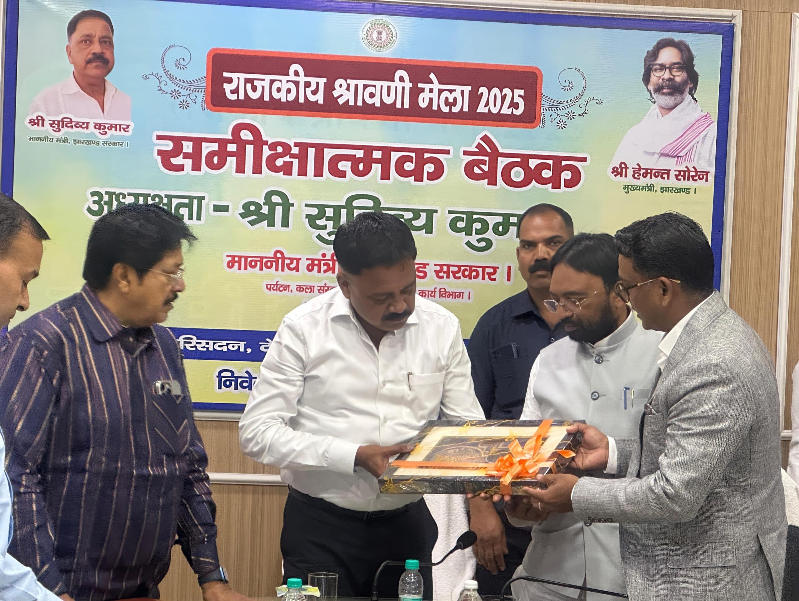 राजकीय श्रावणी मेला-2025 की तैयारियों की समीक्षा को लेकर पर्यटन मंत्री ने की बैठक