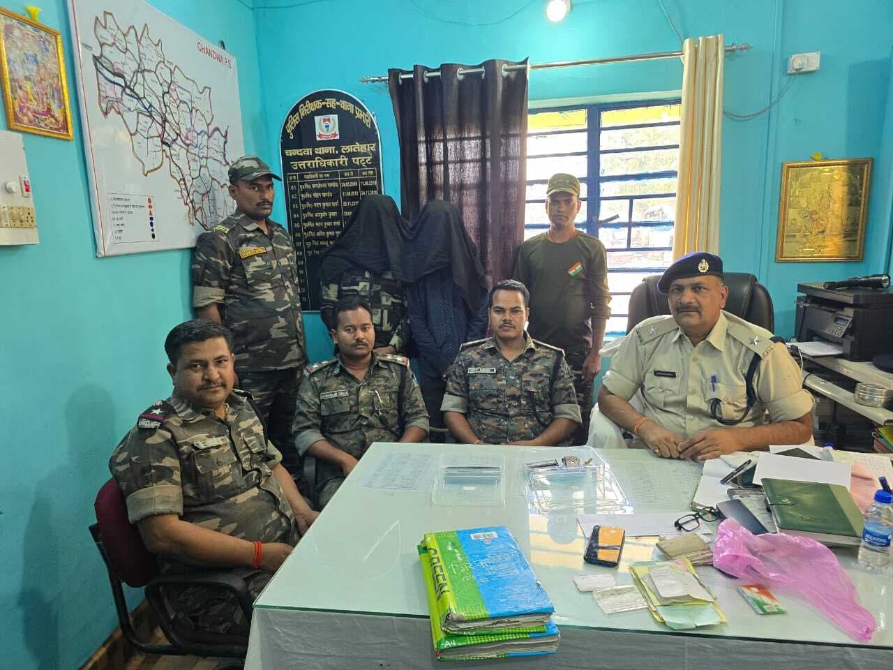 राहुल गिरोह के दो गुर्गे गिरफ्तार, हथियार बरामद