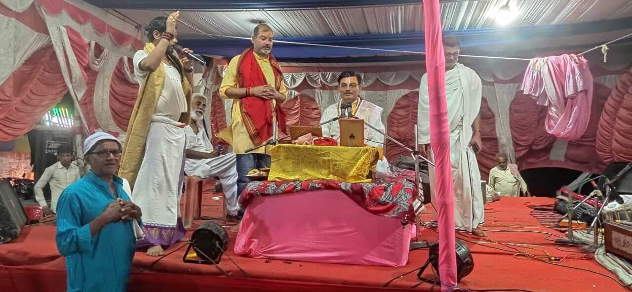 Religious news from Samastipur:नगर भ्रमण के पीछे मिथिलावासियों को देव दर्शन करना का छुपा था राज : शास्त्री