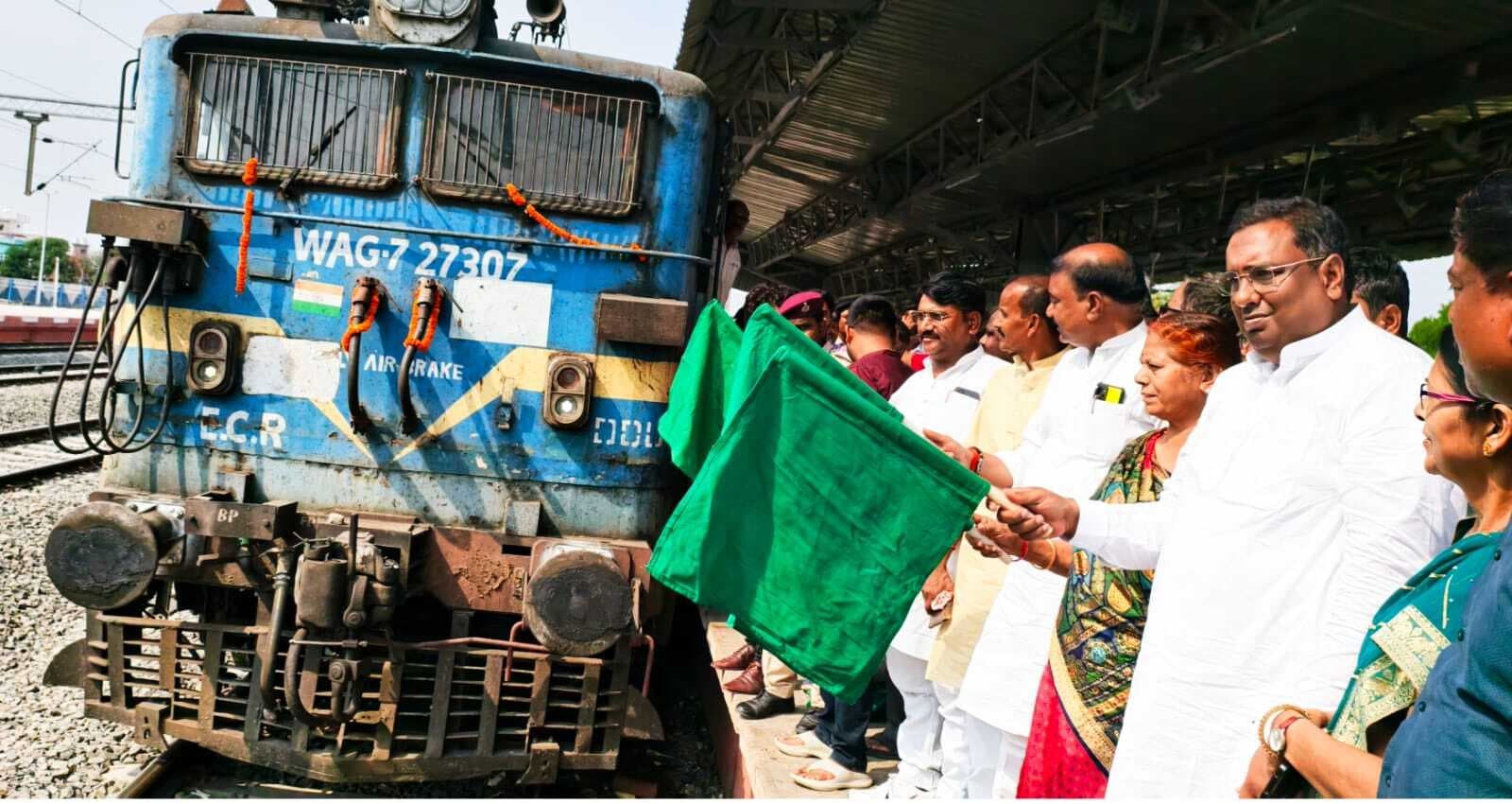 नयी दिल्ली के लिए समर स्पेशल ट्रेन का परिचालन शुरू