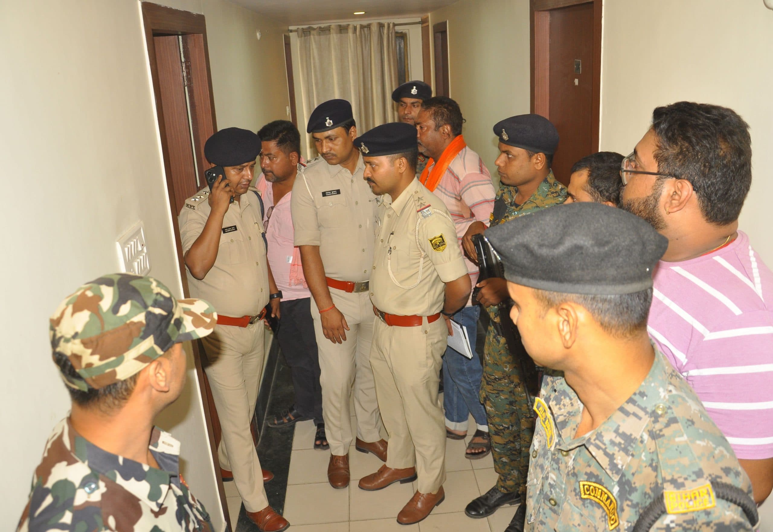 Bhagalpur News: फंदे से लटक रहे कुशाल के गले में लगा था हेडफोन