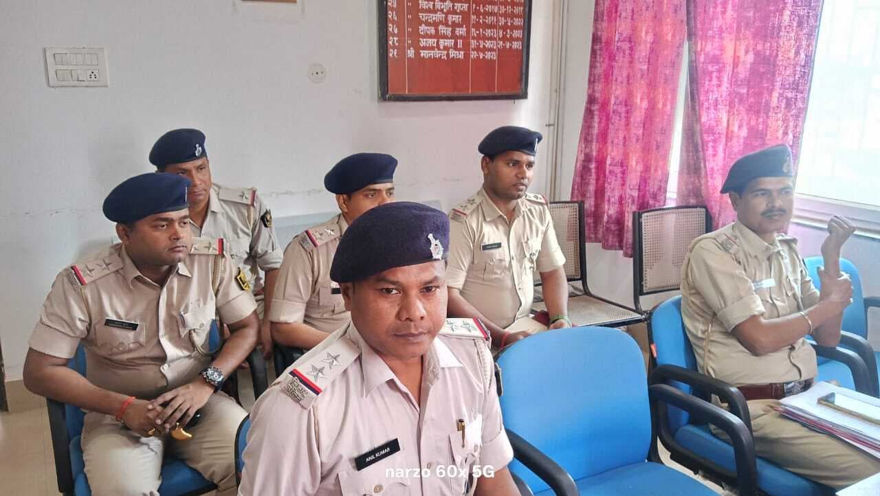 राष्ट्रीय लोक अदालत के नोटिसों का तामिला कराकर भेजें रिपोर्ट