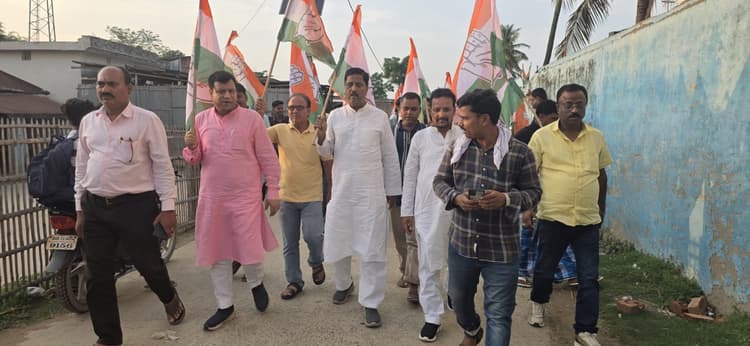 हर घर झंडा कार्यक्रम में कांग्रेस कार्यकर्ताओं में भरा गया जोश