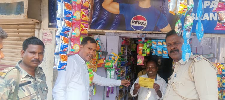 पालोजोरी में छह दुकानदारों से वसूला गया 800 रुपये जुर्माना