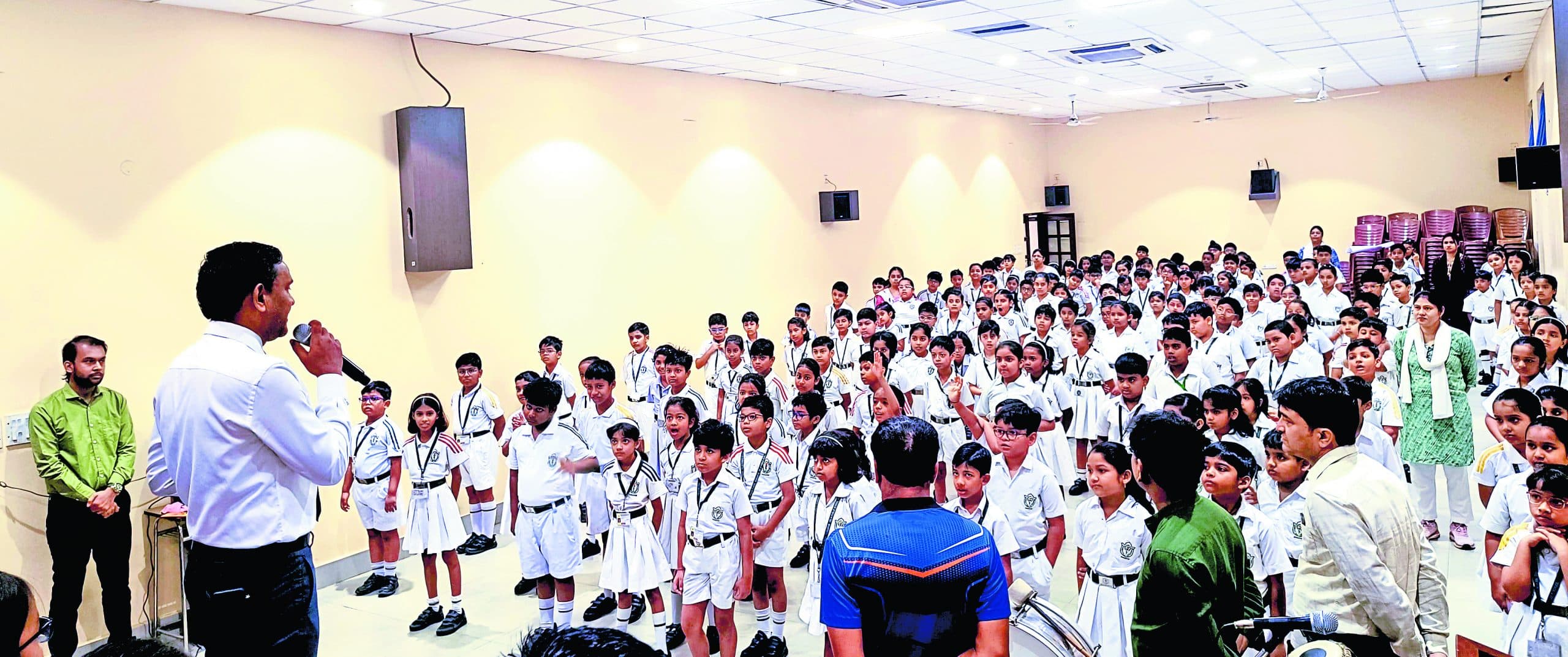 डीपीएस दुर्गापुर में नागरिक सुरक्षा अभ्यास सत्र आयोजित