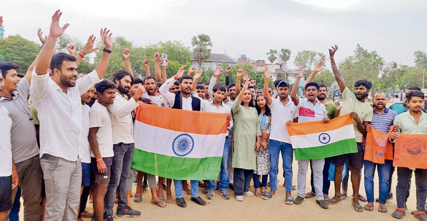 ऑपरेशन सिंदूर : जिलावासियों ने जाबांज सेना को किया सैल्यूट, देशभक्ति के लगे नारे