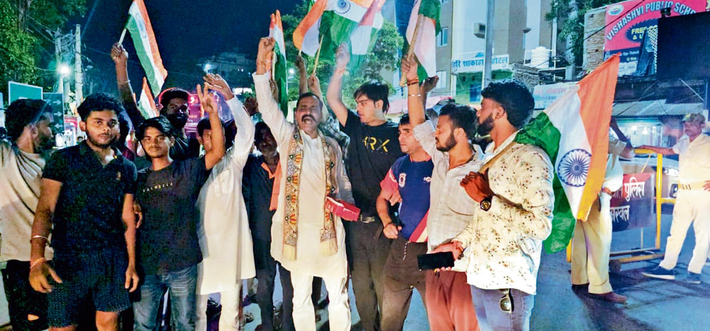 jahanabad News : ऑपरेशन सिंदूर की सफलता पर अरवल में जश्न