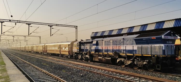 Railway news from Samastipur:स्टेशनों की आय से नौ करोड़ गबन का मामला दर्ज