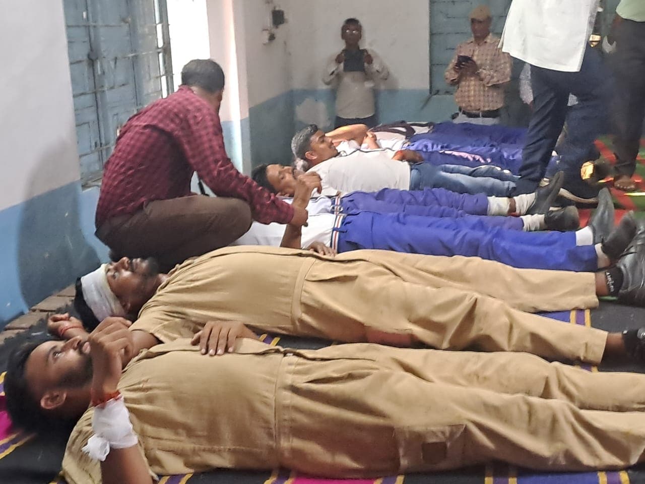 Bokaro News : गोमिया में मॉक ड्रिल, आपात स्थिति में सुरक्षित रहने का दिया संदेश