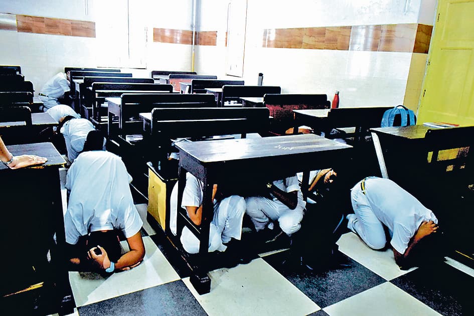 ‘ऑपरेशन सिंदूर’ के बाद मॉक ड्रिल देख स्तब्ध हुए लोग