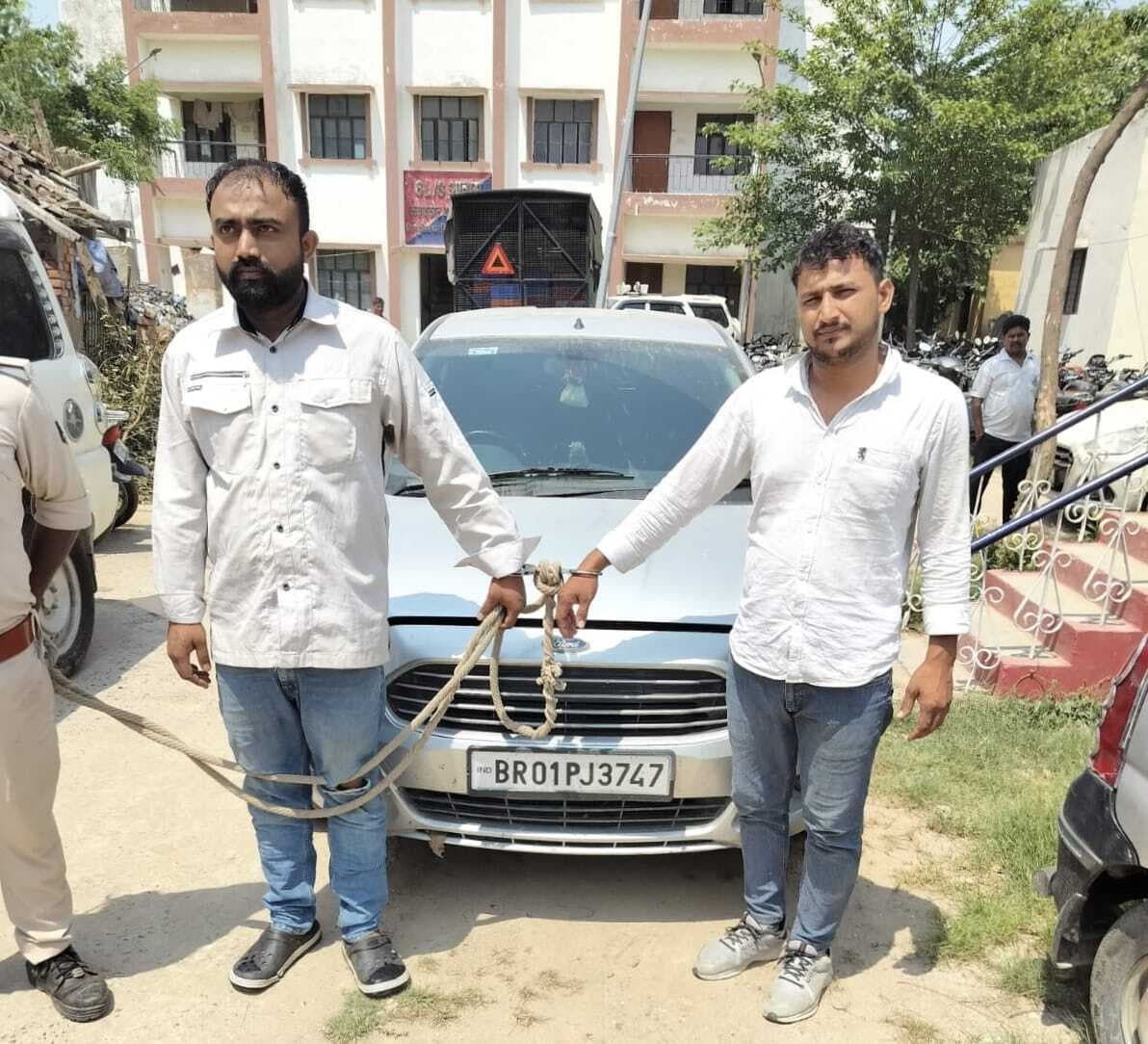 चोरी की कार के साथ हरियाणा के दो गिरफ्तार, कार जब्त