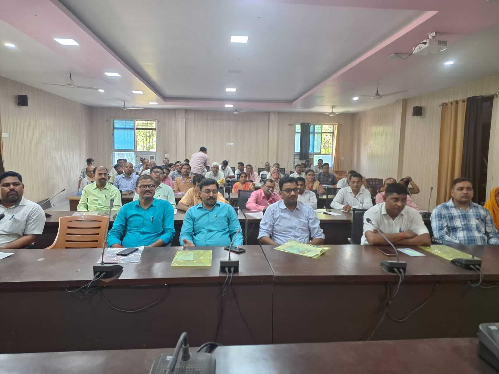 विधानसभा चुनाव के लिए बीएलओ का विधानसभा स्तर पर प्रशिक्षण हुआ शुरू, चुनाव में तकनीकी टूल्स के उपयोग पर भी विस्तृत चर्चा की गयी