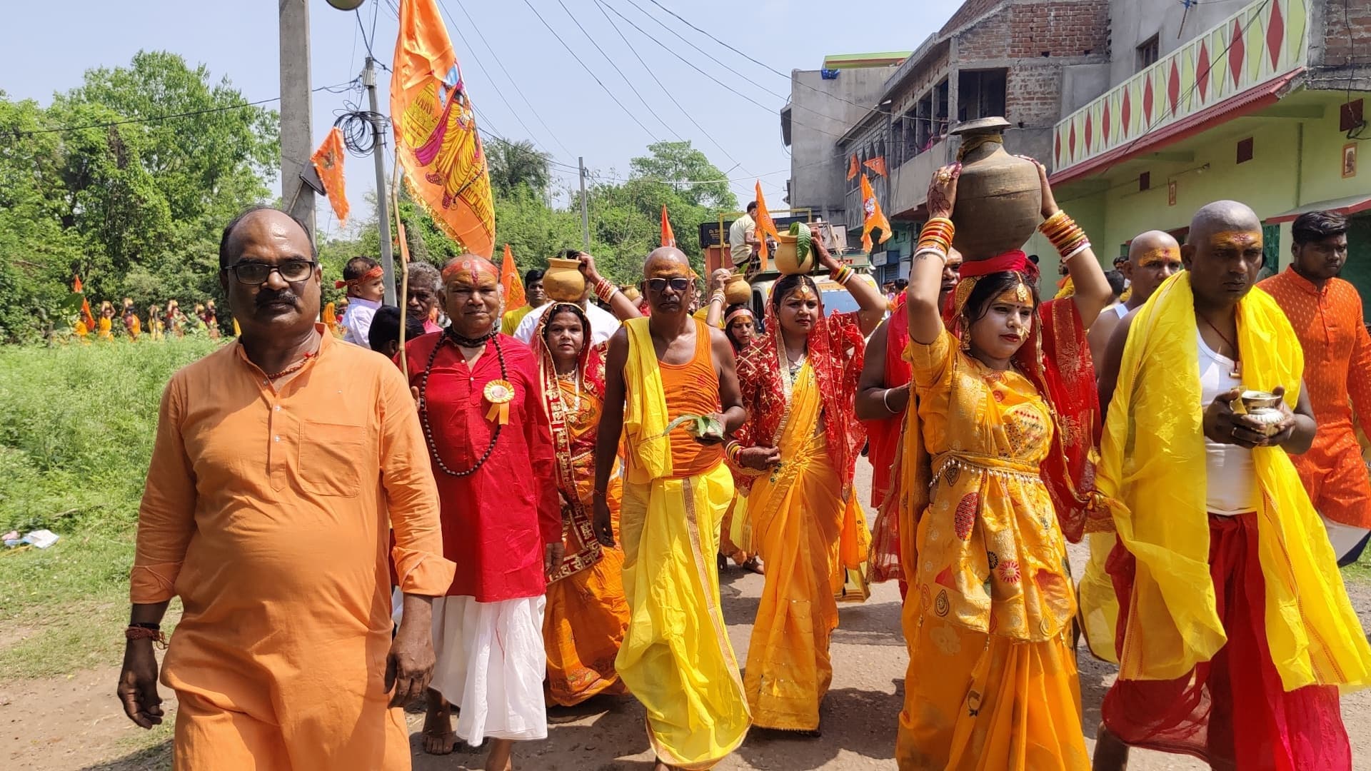 Dhanbad News : कुइयां बस्ती में लघु रुद्र महायज्ञ का आयोजन