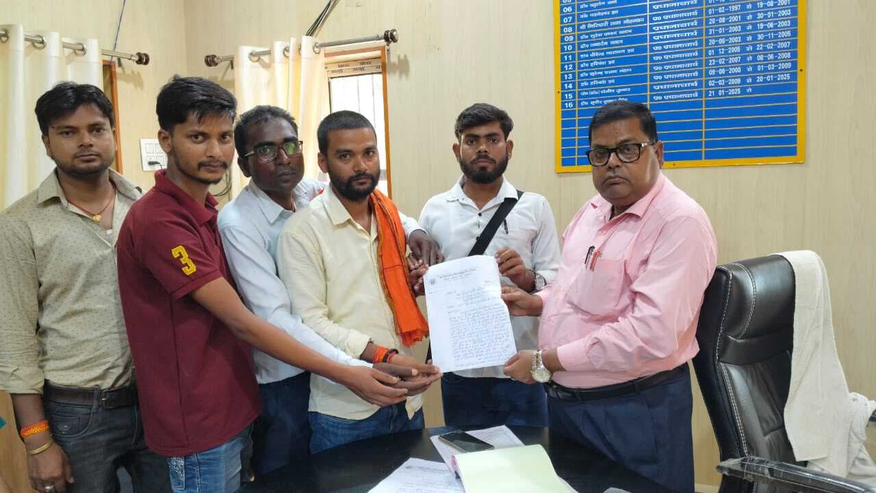 अभाविप ने प्रभारी प्राचार्य को सौंपा सात सूत्री मांगों का ज्ञापन, पूरी नहीं होने पर किया जायेगा आंदोलन