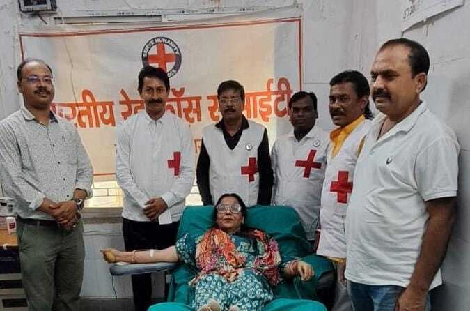 चेयरमैन, सचिव व संयुक्त सचिव समेत पांच ने किया रक्तदान