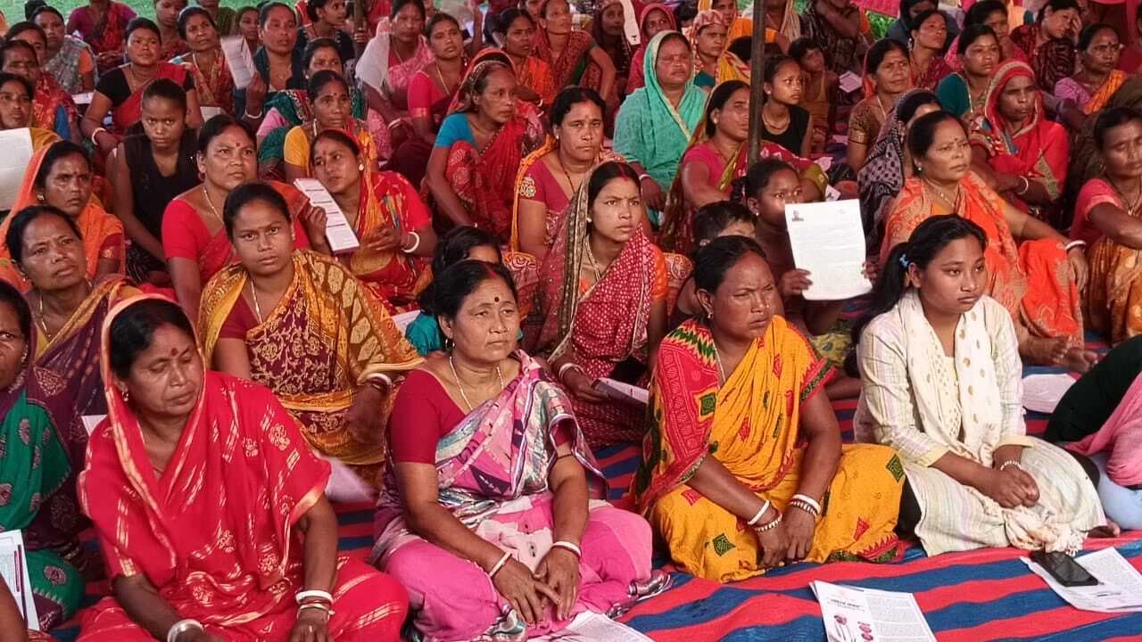 पशुपालन है हमारा आय का मुख्य श्रोत, खुले डेयरी उद्योग