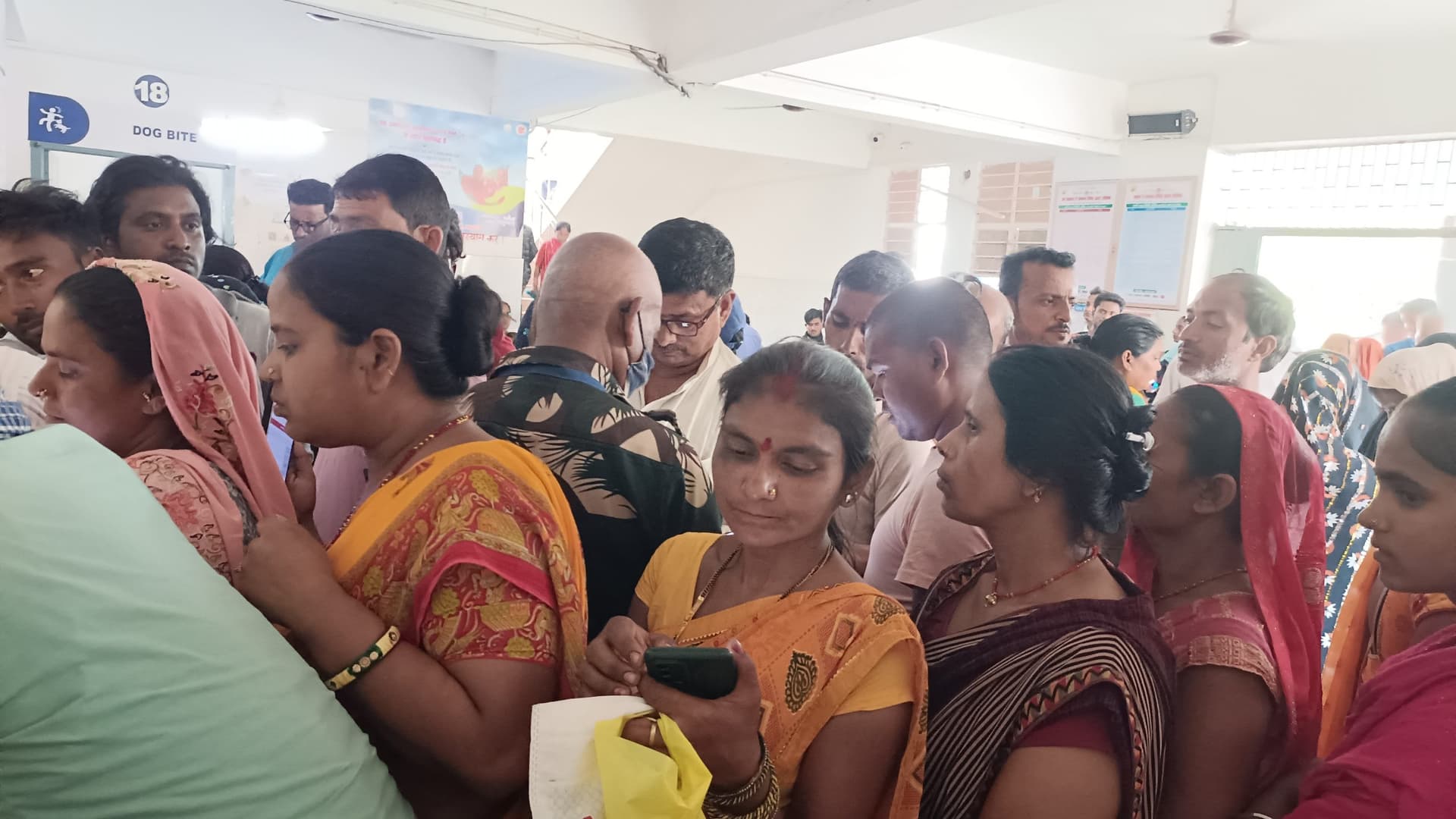 Madhubani News : पारा पहुंचा 35 डिग्री सेल्यियस के पार, हीटवेव की नहीं करें अनदेखी