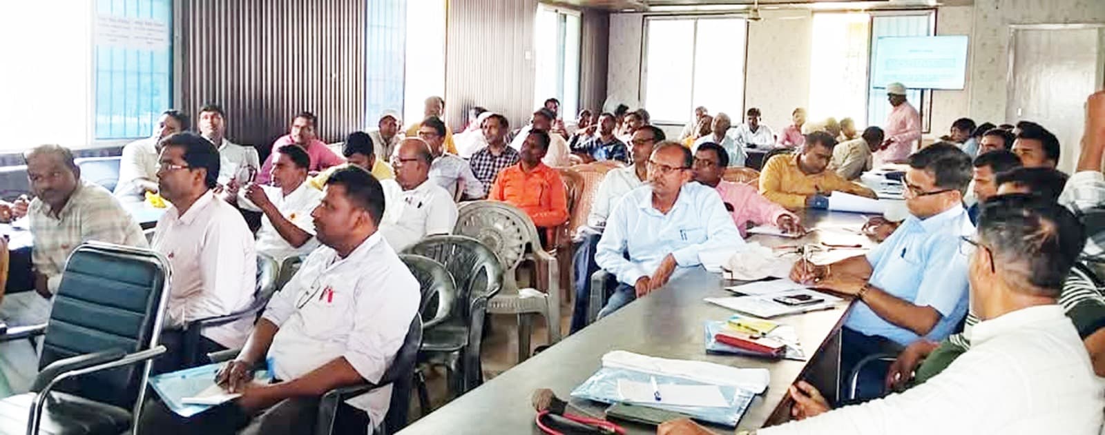 प्रखंड सभागार में बीएलओ प्रशिक्षण शुरू, तीन दिनों तक होगा प्रशिक्षण