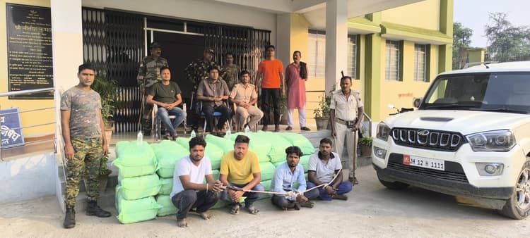 उत्पाद विभाग की कार्रवाई में 864 लीटर देसी शराब बरामद, चार तस्कर गिरफ्तार