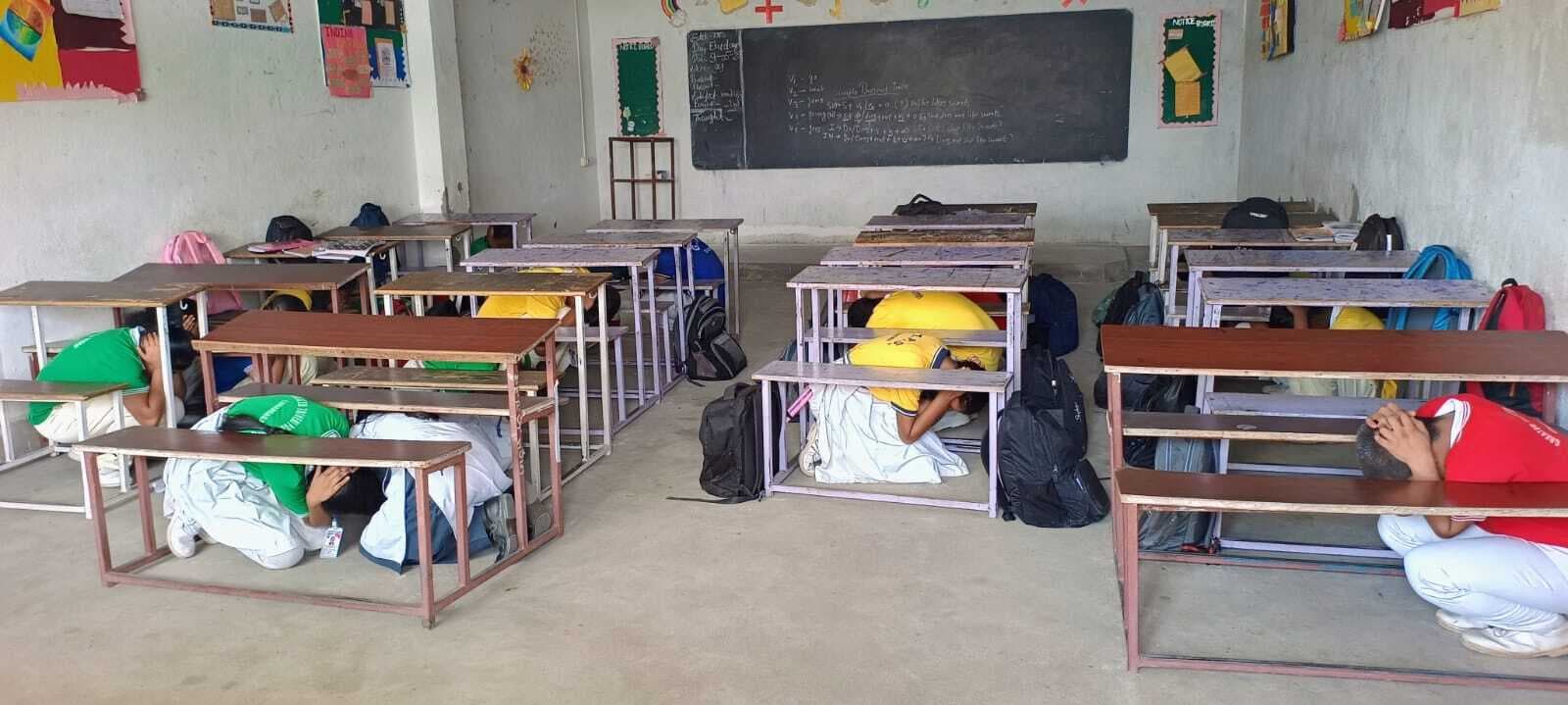 ग्लीटर त्रिवेणी स्कूल में मॉक ड्रिल