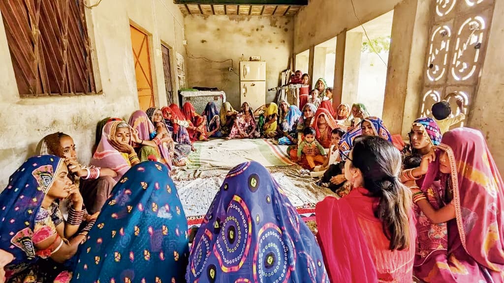 बेटी-बहुओं को घरेलू और बाहरी हिंसा से लड़ना सिखायेंगी दीदियां