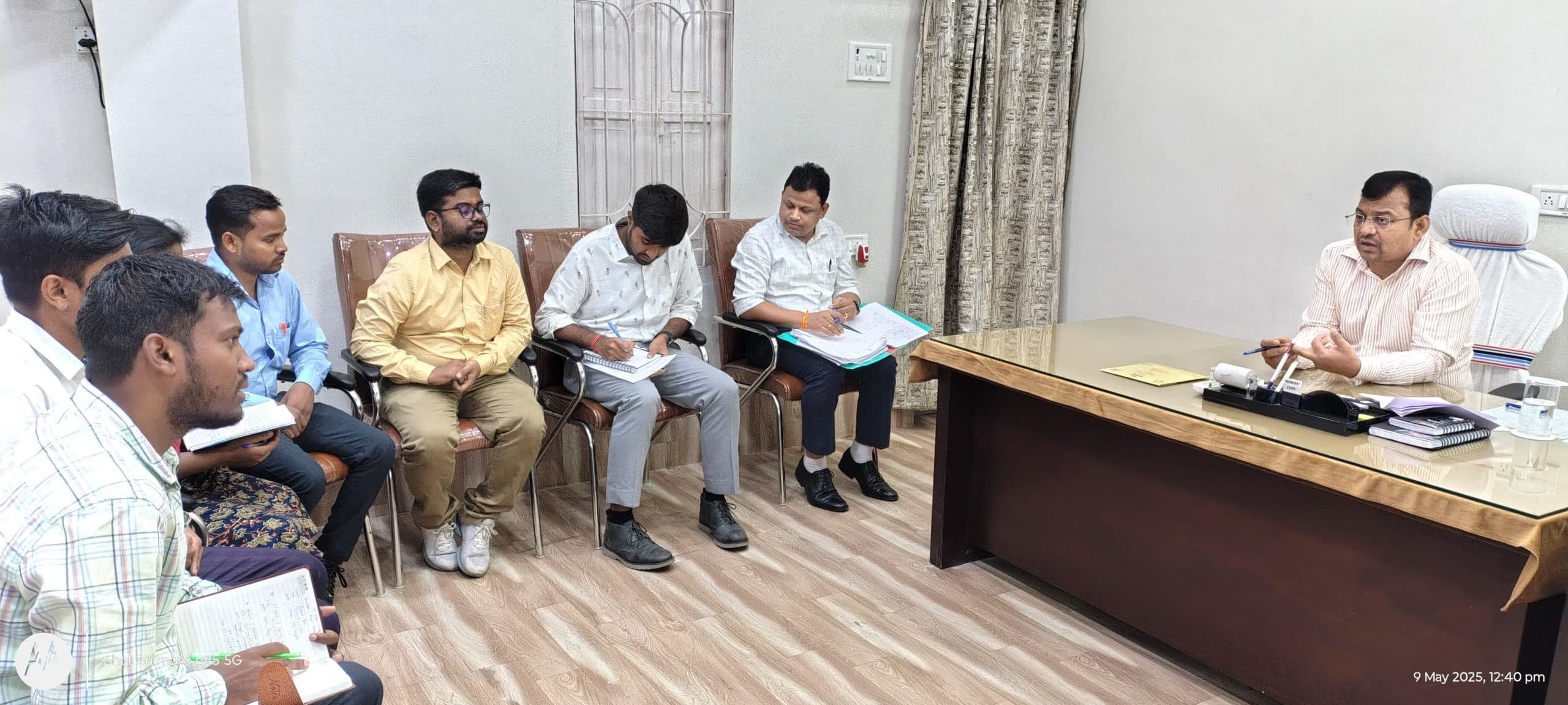 Jamshedpur News : मानगो की सफाई व्यवस्था पर डीएमसी ने जतायी नाराजगी, ठेका कंपनी क्यूब को शोकॉज