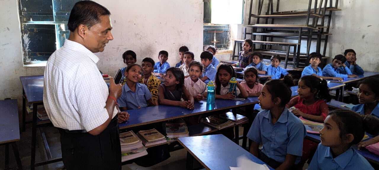 स्कूली बच्चों को दी गयी स्वच्छता की जानकारी